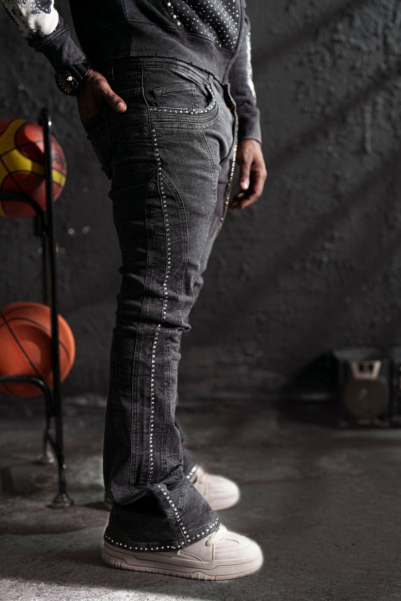 Black Stone-Line Premium Mens Stacked Jeans + Chain
