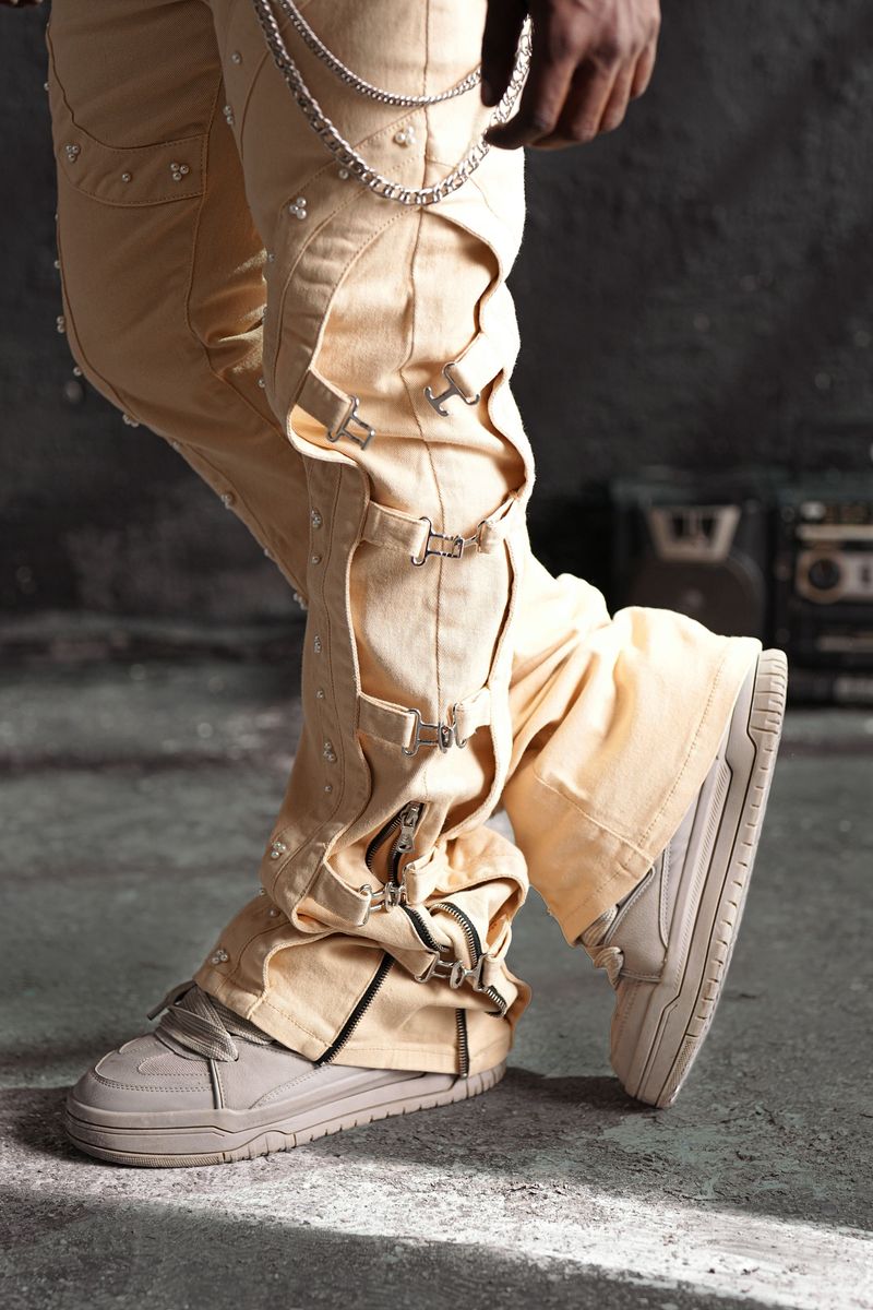 Cream Sandstorm Premium Mens Stacked Jeans + Chain