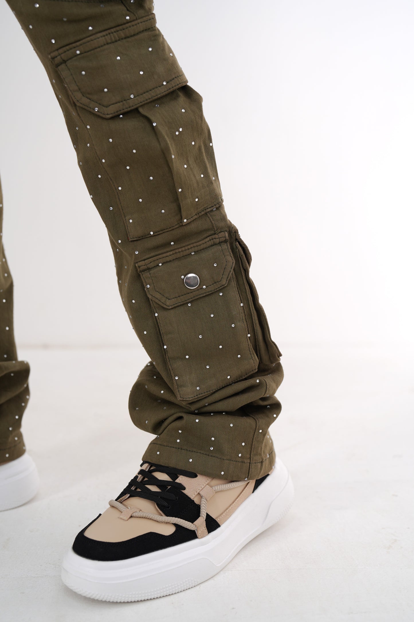 Full Stone Olive Premium Mens Stacked Jeans + Wallet Chain
