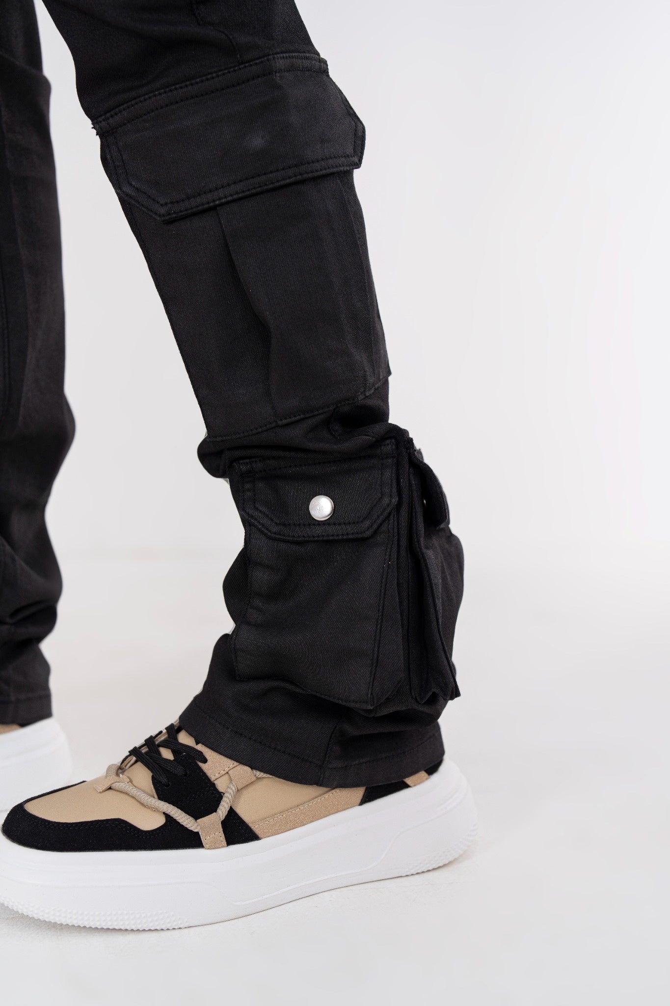 Black Wax Premium Mens Stacked Jeans + Wallet Chain