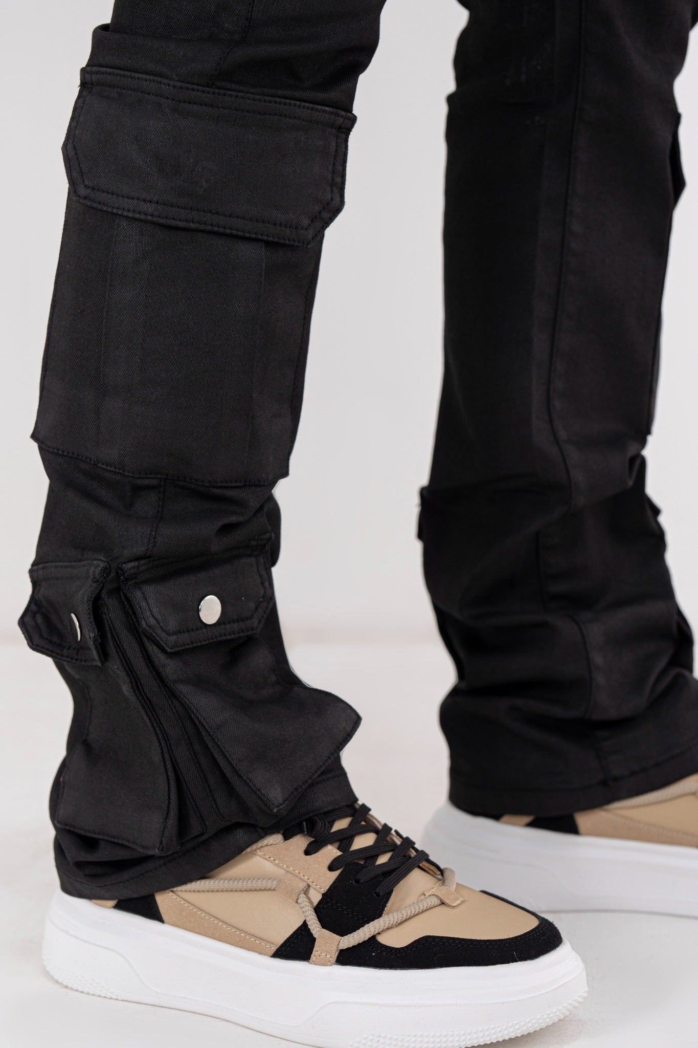 Black Wax Premium Mens Stacked Jeans + Wallet Chain