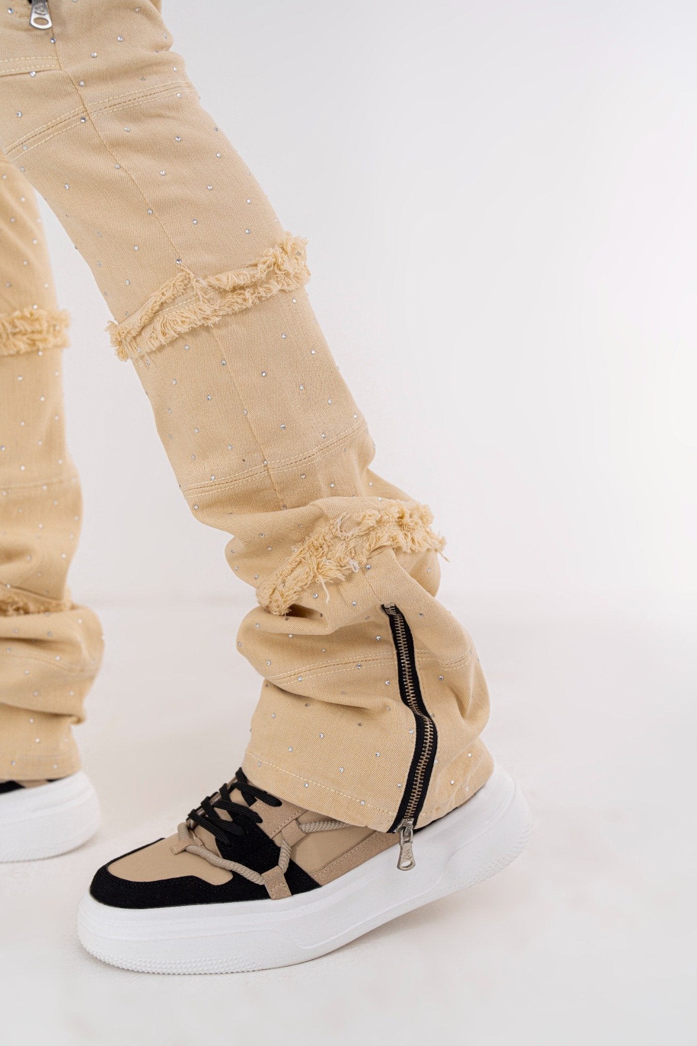 Full Stone Cream Premium Mens Stacked Jeans + Wallet Chain