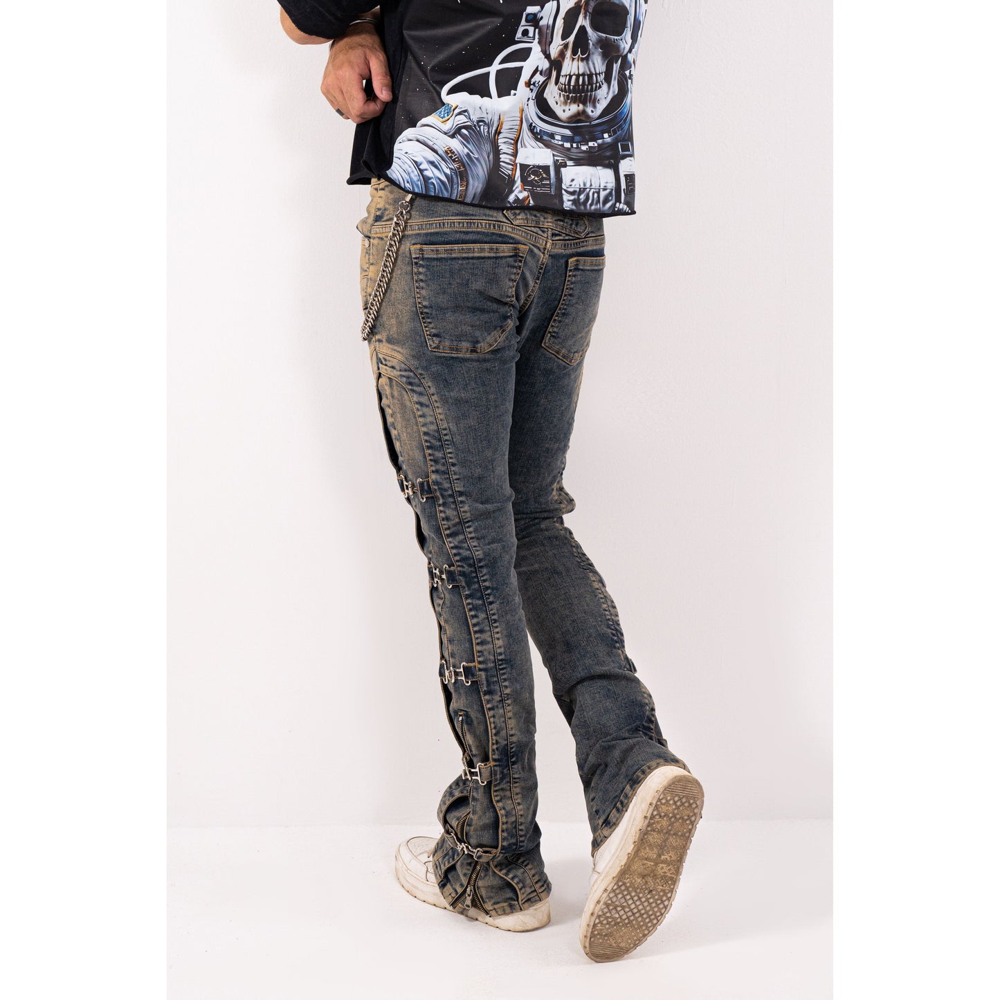 Vintage Buckle Premium Mens Stacked Jeans + Wallet Chain